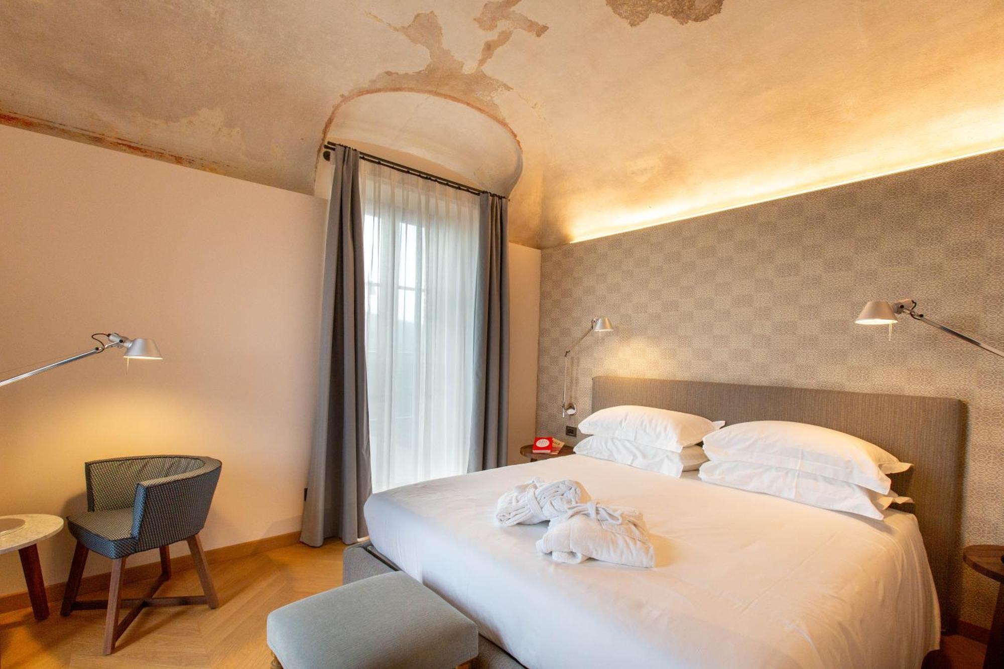Villaggio Narrante - Cascina Galarej แซร์ราลุงกา ดัลบา ภายนอก รูปภาพ
