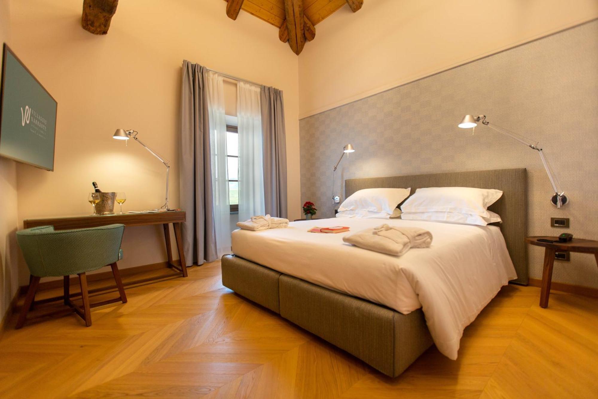 Villaggio Narrante - Cascina Galarej แซร์ราลุงกา ดัลบา ภายนอก รูปภาพ